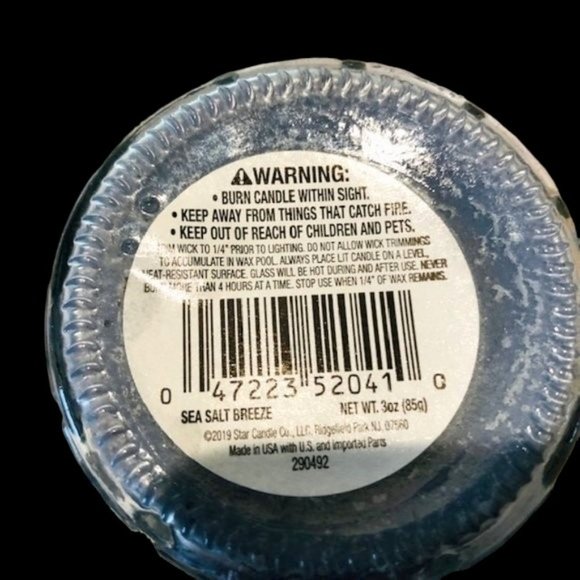 Sea Salt Soy Jar Candle - Picture 3 of 3